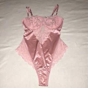 VS: Pink lingerie